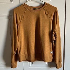 Vuori Halo Crew LS Pullover